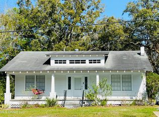 264 N Forrest Ave, Biloxi, MS 39530