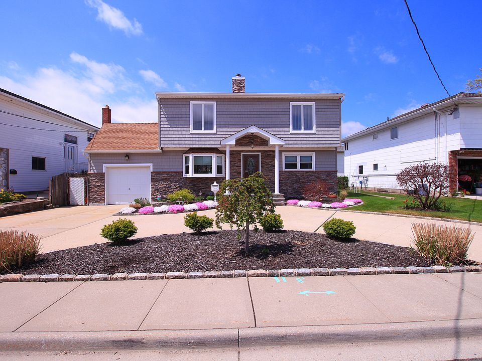 1st image of 3496 Wiedner Ave