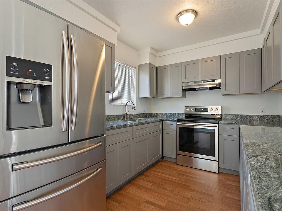 1st image of 1609 W Pacific Pl