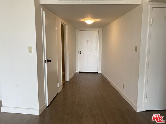 5th image of 4267 Marina City Dr Unit 202