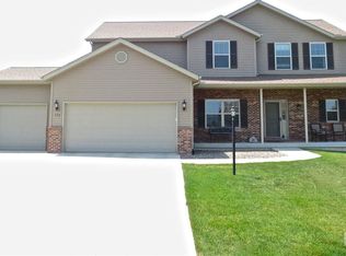 400 Somerset Dr, Metamora, IL 61548