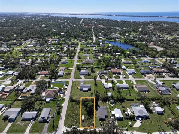 Purdy St #11, Englewood, FL 34223