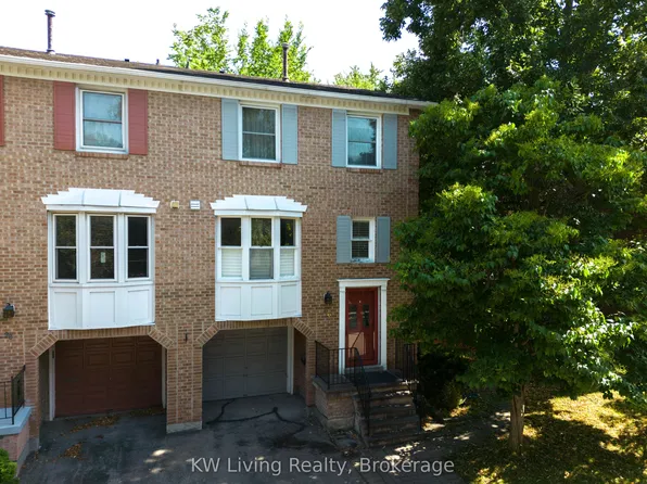 96 Confederation Way, Markham, ON L3T 5R5