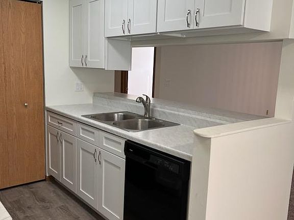 4th image of 1931 Wood St #1931