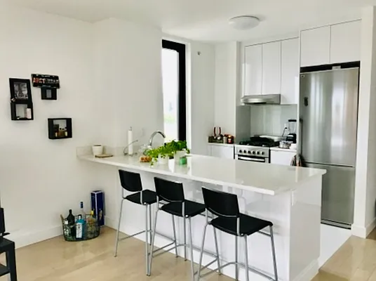 Rented by Compass | media 28