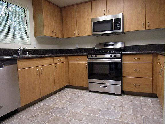 2nd image of 800 E Route 66 APT 20