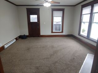 102 Franklin St APT 2, Clintonville, PA 16372