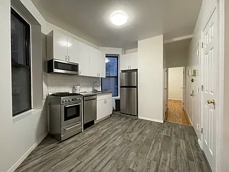 Rented by HOLTON REAL ESTATE INC.