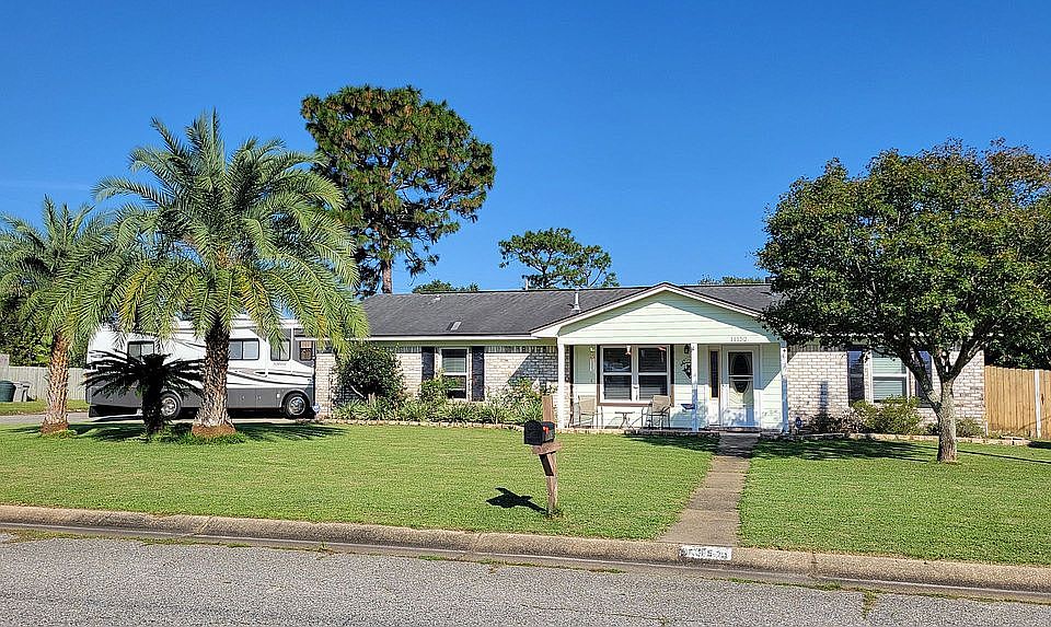 1st image of 11152 Bridge Creek Dr