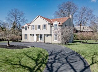 19801 S Woodland Rd, Shaker Hts, OH 44122