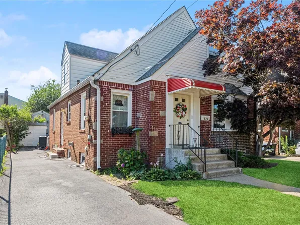 222 Doherty Avenue, Elmont, NY 11003