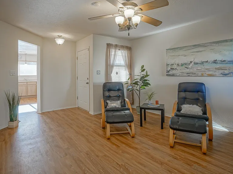 3146 Chama Meadows Dr NE — Photo 7