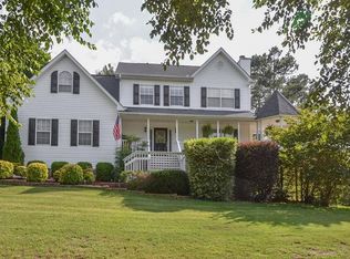 845 Scenic Lake Dr, Lawrenceville, GA 30045