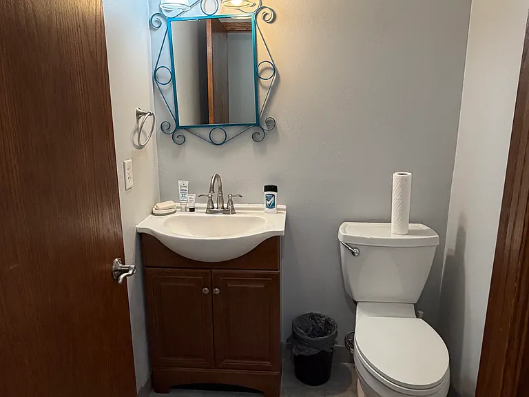 W176N8625 Sunset Ridge Dr — Photo 20