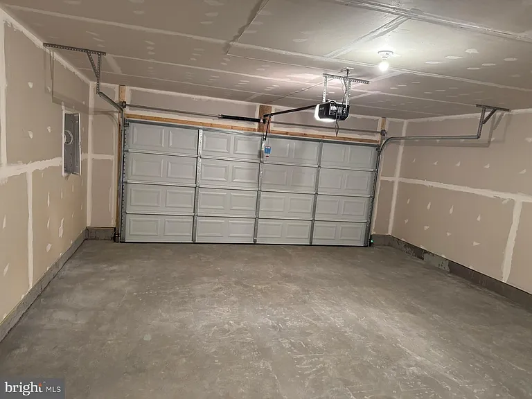 123 Avery Dr — Photo 19
