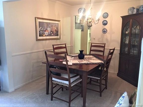 4th image of 472 Ashley Dr #42