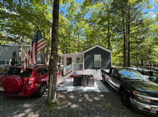 261 Point Sebago Rd #S0333, Casco, ME 04015