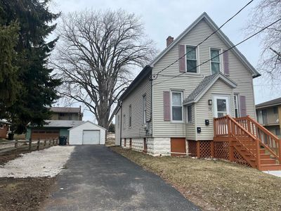 712 Badger AVENUE, South Milwaukee, WI, 53172