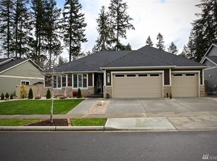 4246 Bogey Dr NE, Lacey, WA 98516