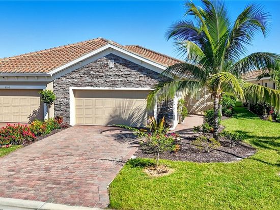 8290 Venetian Pointe Dr, Fort Myers, FL 33908