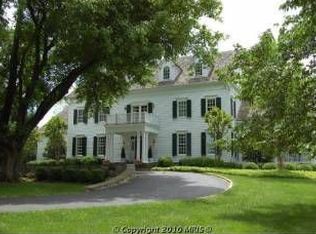 10920 Cripplegate Rd, Rockville, MD 20854