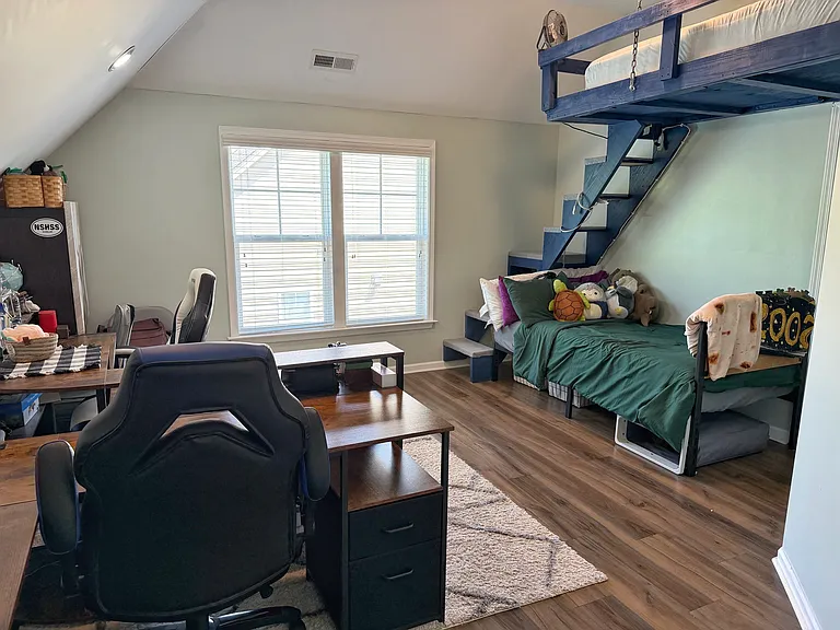 703 Stagecoach Dr — Photo 34
