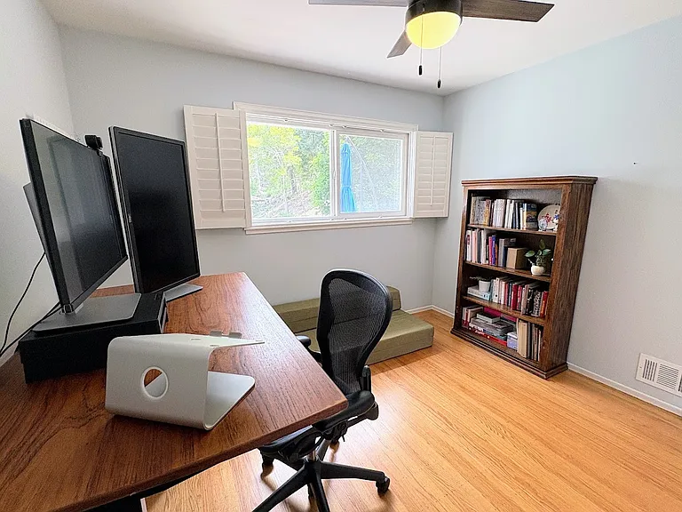196 Madison Ave — Photo 14
