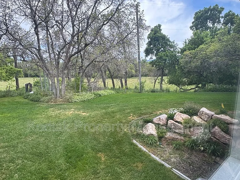 1673 E Webb Way — Photo 20