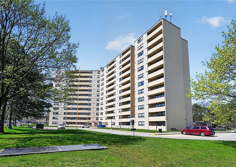 1st image of 700 Dynes Rd #904