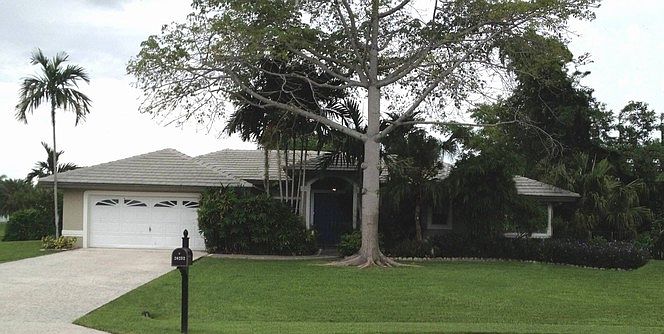 1st image of 20252 SW 52nd Pl