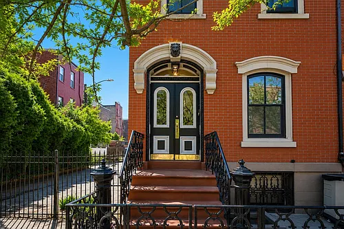 273 5th St #1 Photo 1