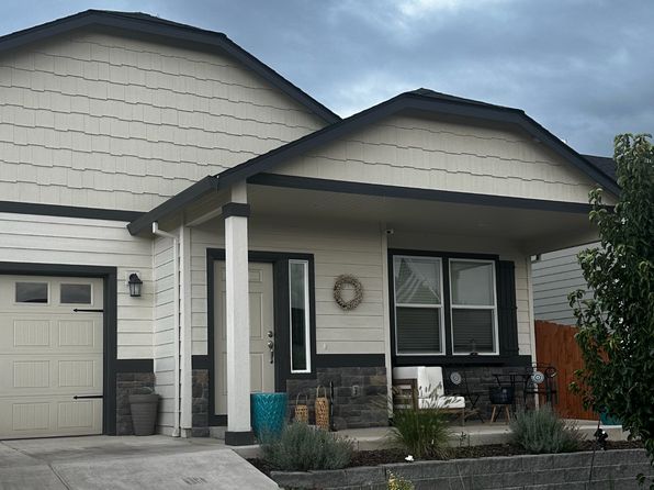 1720 Carrera Cir