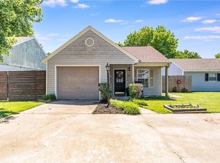 2105 Aline Ct, Springdale, AR 72762