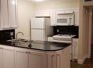 2300 Park St APT 18, Houston, TX 77019