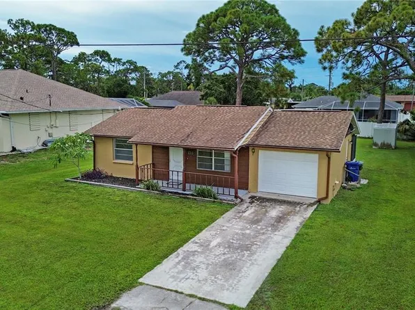 635 Lewis St, Englewood, FL 34223