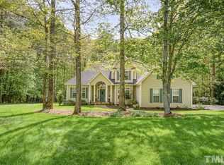 6301 Hilbert Ridge Dr, Holly Springs, NC 27540