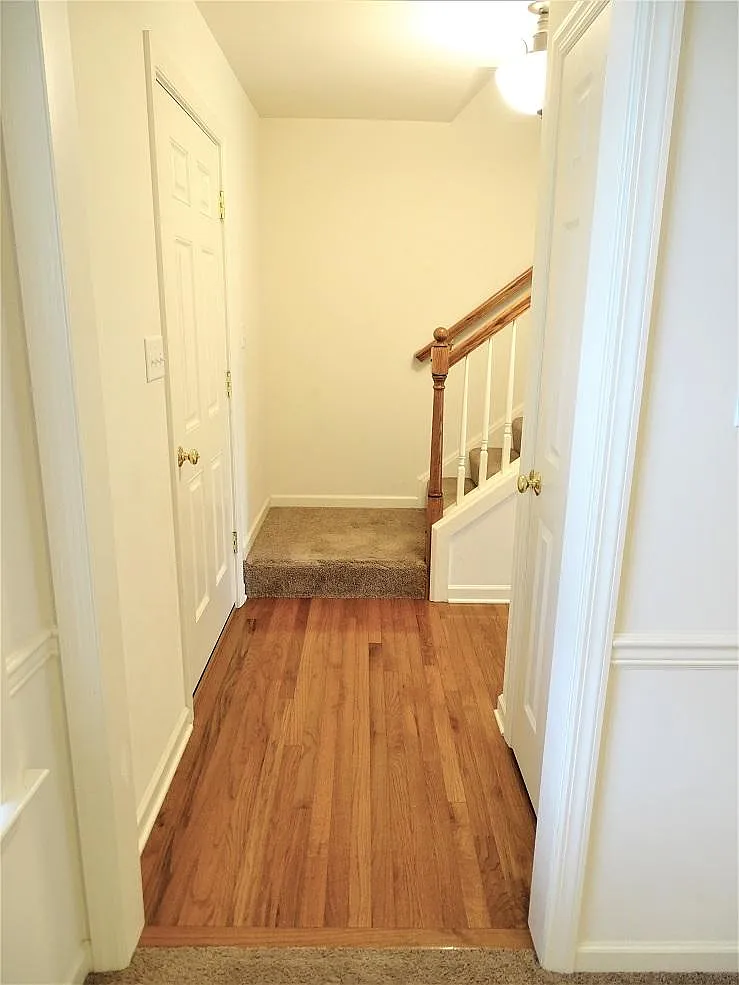 3 bed, 2.5 bath, 1657 sqft, $2,495 — Photo 4