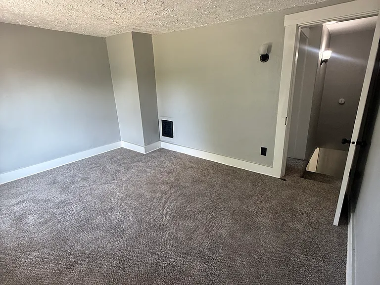 626-628 Rubsam St #626-628 — Photo 11