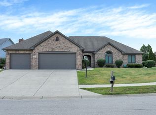 4225 Moss Ridge Ct, Indianapolis, IN 46237