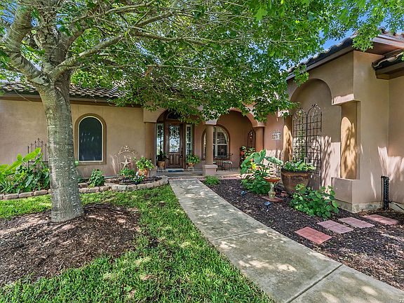 2nd image of 1379 COUNTY ROAD 4516