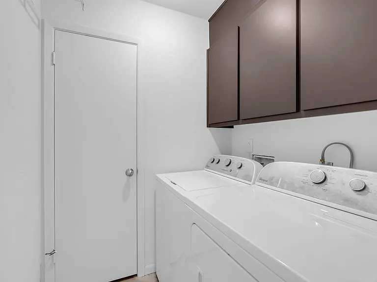 533 Lighthouse Dr — Photo 25