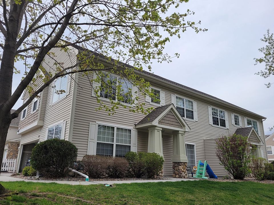 1st image of 19687 Meadowlark Way #257