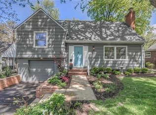 3908 W 74th Ter, Prairie Village, KS 66208
