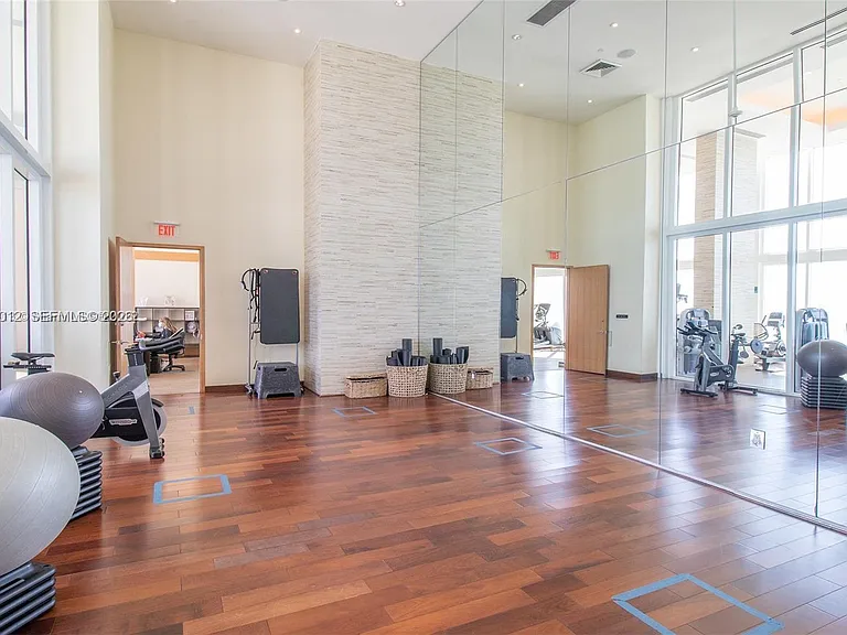 16001 Collins Ave #3201 — Photo 38