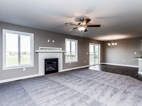 4th image of 4709 NE Oak Dr