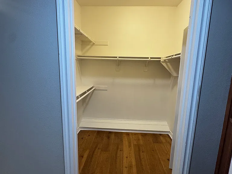 10715 Camarillo St #101 — Photo 14