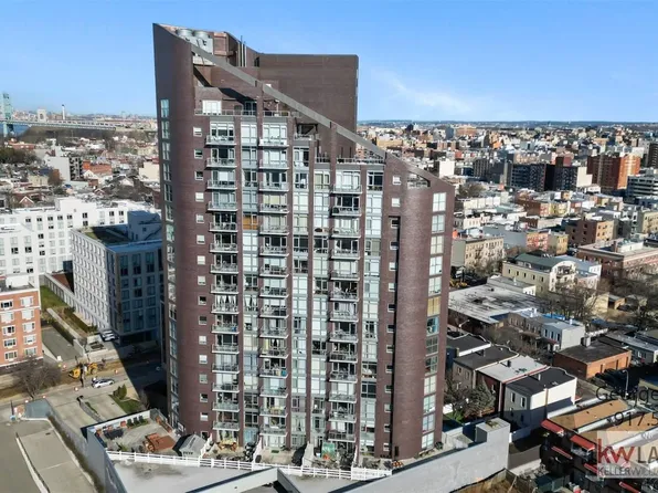 11-24 31 Avenue #11D, Astoria, NY 11106