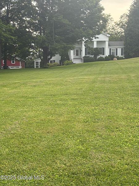 5th image of 353 Truax Road