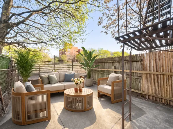 337 18th Street image 1 of 6