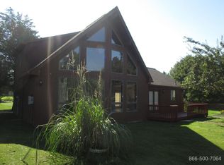 913 Johnson Dr, Gettysburg, PA 17325
